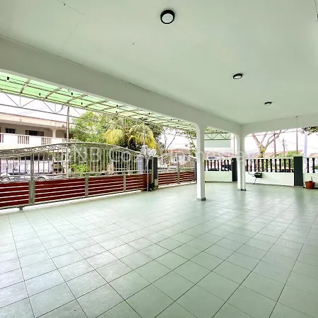Bnb Cozy Homestay @ Bdr Country Homes Rawang Exterior photo